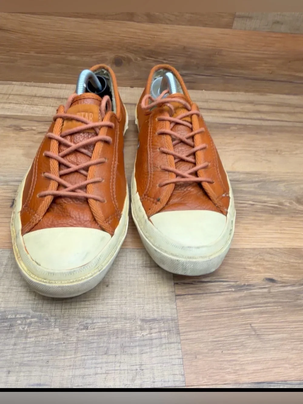 Converse size 7 women Low-Top Leather Sneakers in Cognac Brown - Picture 8 of 8